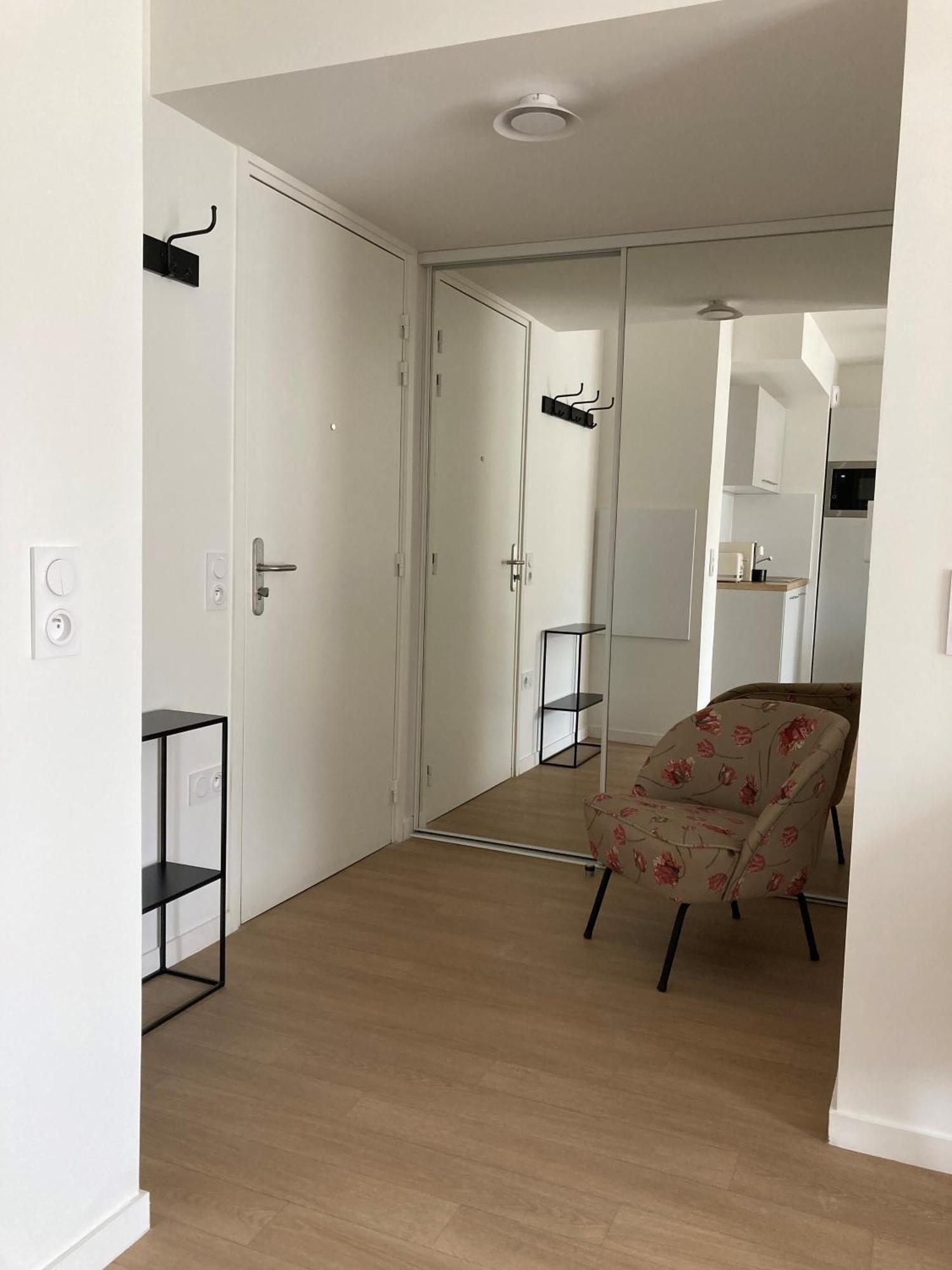 Cazam Paris Saint Ouen Aparthotel Exterior photo